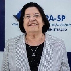 Teresinha Covas Lisboa