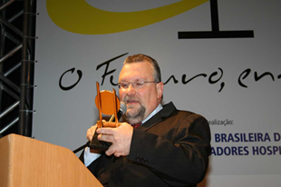 DR. JOSÉ CARLOS RIECHELMANN